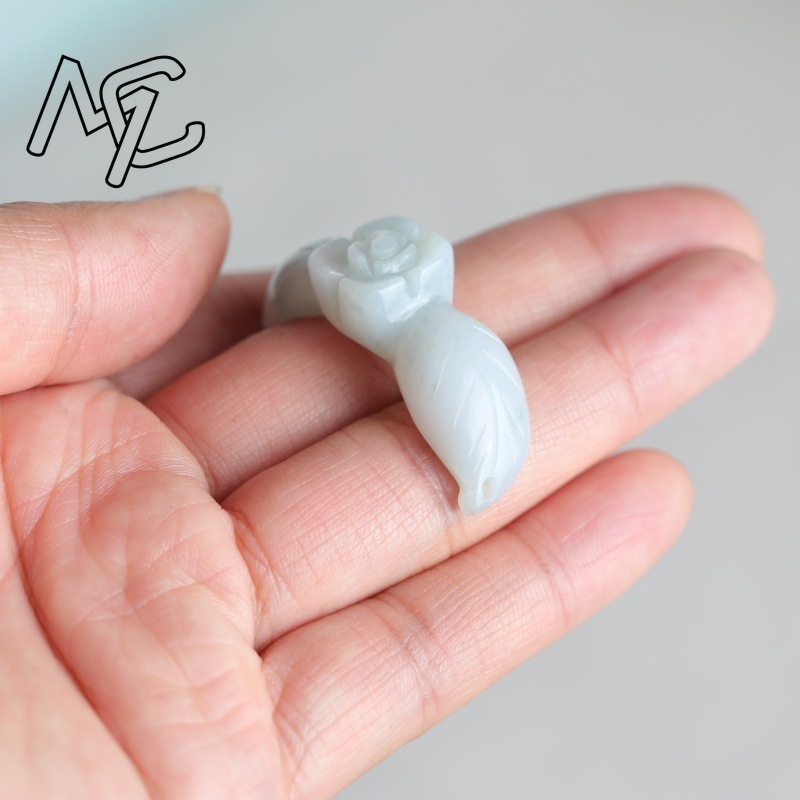 2PC Natural White Jadeite Jade - Bracelets recension och pris