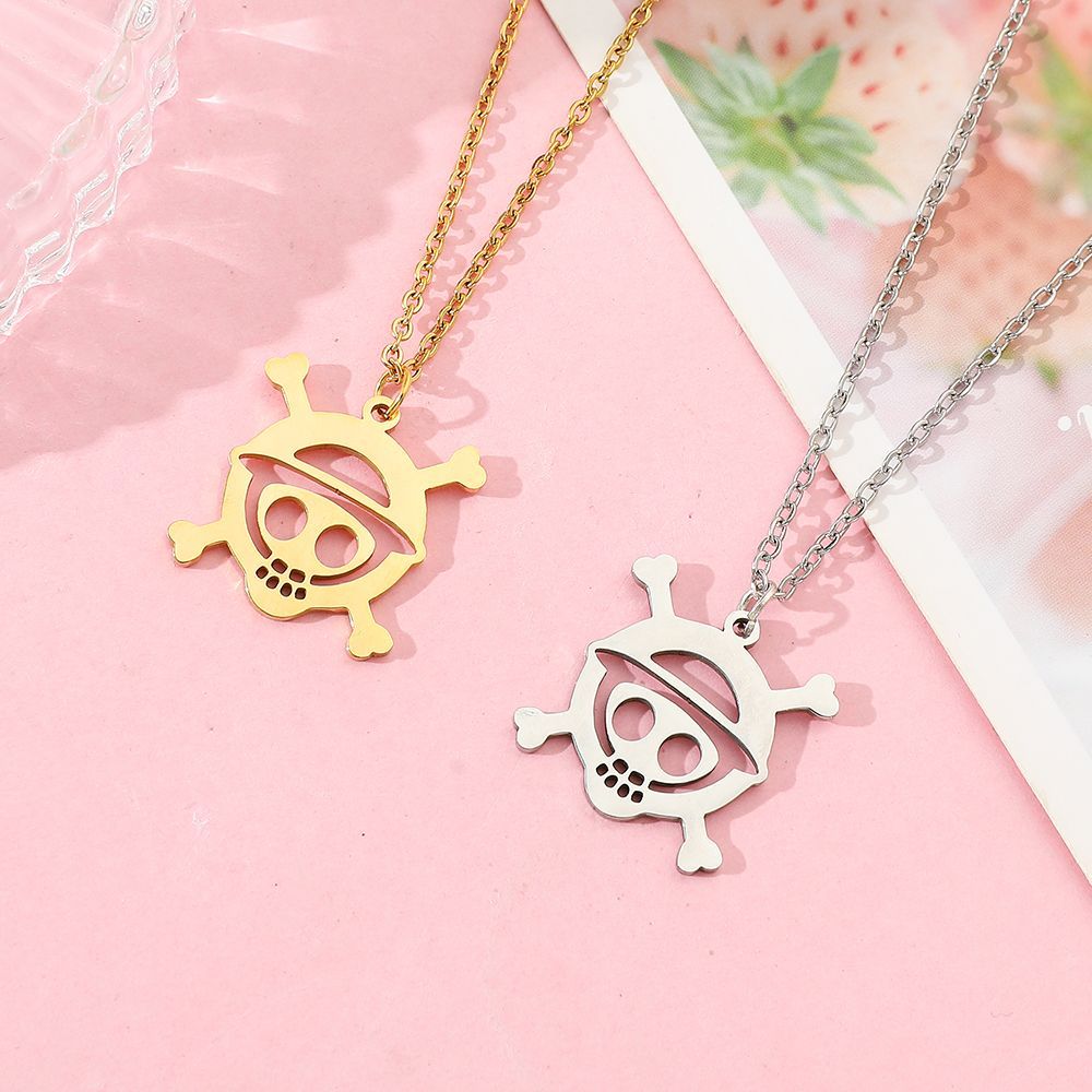 Anime Skull Alloy Hollow Penda - Anime Pendant Necklace recension och pris