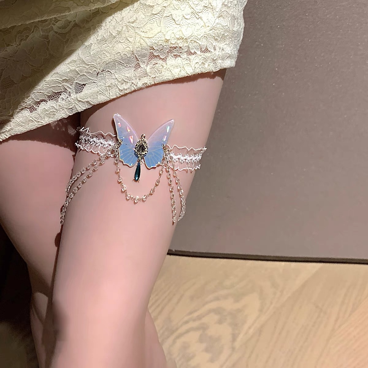 Fashionable Butterfly Pattern  - Body Jewelry recension och pris