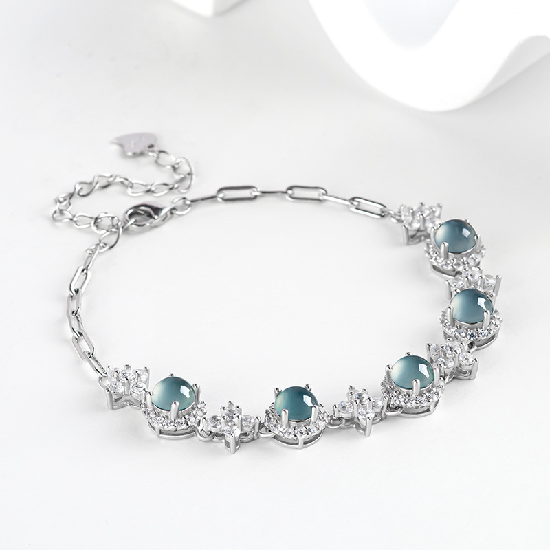 Blue Myanmar Jadeite Bracelet  - Bracelets recension och pris