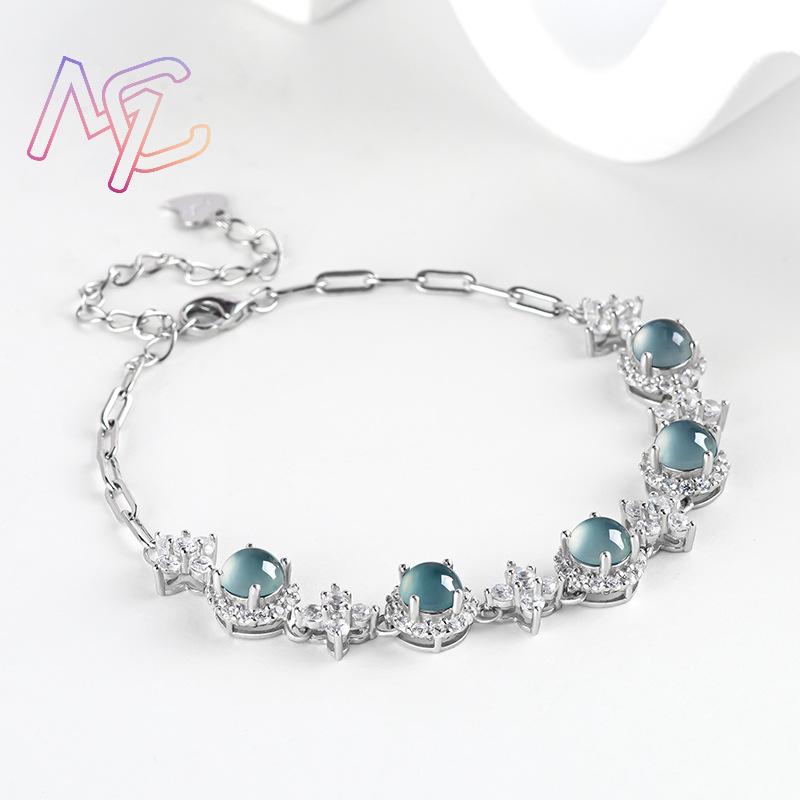 Blue Myanmar Jadeite Bracelet  - Bracelets recension och pris