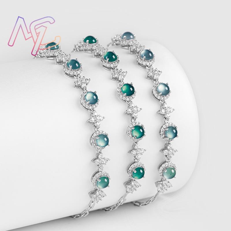 Blue Myanmar Jadeite Bracelet  - Bracelets recension och pris