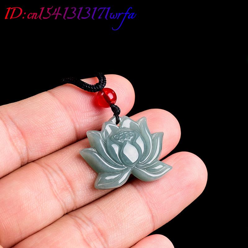 Myanmar Jadeite Lotus Pendant  - Necklaces recension och pris